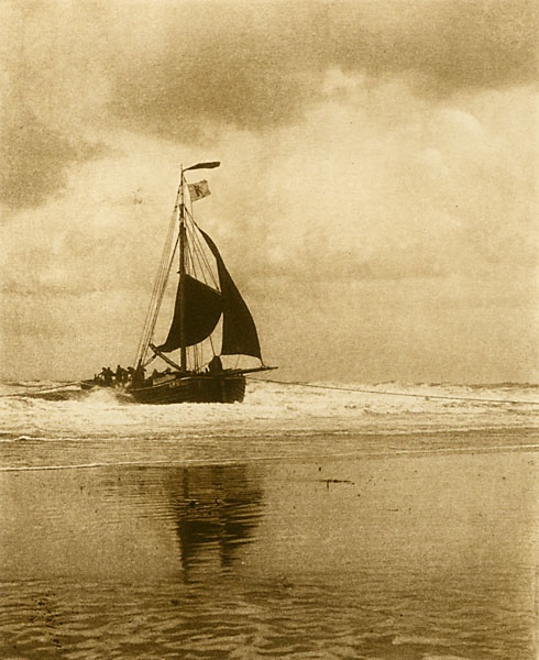incoming_boat,_1894_the_elp.jpg